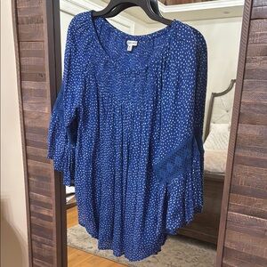 Studio West Blue Pleated Blouse with Ruffled Sleeves